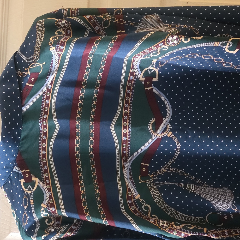 Ann Taylor Chain Link Print Satin Essential Shirt - Picture 3 of 5